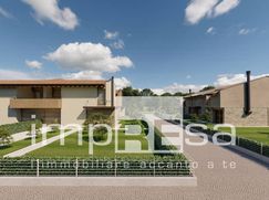 Casa Bi/Trifamiliare in Residenziale