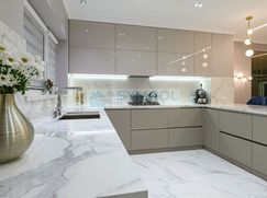 Casa Bi/Trifamiliare in Residenziale
