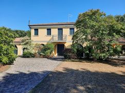 Villa in Residenziale