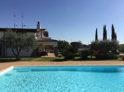 Casa Bi/Trifamiliare in Residenziale