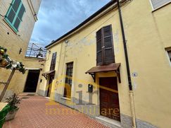 Casa indipendente in Residenziale