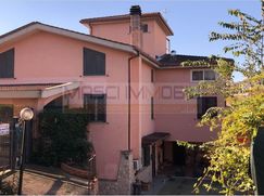 Villa in Residenziale