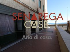 Negozio/Locale commerciale in Commerciale