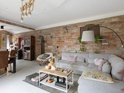 Casa Bi/Trifamiliare in Residenziale