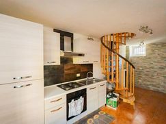 Casa Bi/Trifamiliare in Residenziale