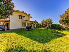 Villa in Residenziale