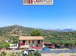 Casa Bi/Trifamiliare in Residenziale