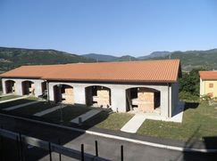Casa Bi/Trifamiliare in Residenziale