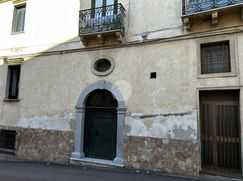 Casa Bi/Trifamiliare in Residenziale