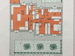 Casa Bi/Trifamiliare in Residenziale