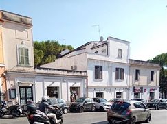 Negozio/Locale commerciale in Commerciale