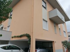 Casa Bi/Trifamiliare in Residenziale