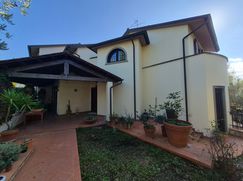 Villa in Residenziale