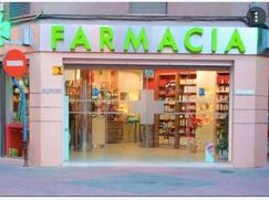 Attività/Licenza (con o senza mura) in Commerciale