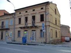 Casa Bi/Trifamiliare in Residenziale