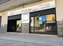 Negozio/Locale commerciale in Commerciale