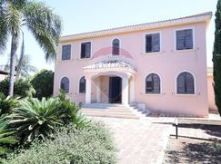 Villa in Residenziale