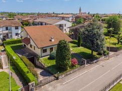 Villa in Residenziale