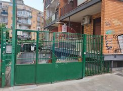 Negozio/Locale commerciale in Commerciale