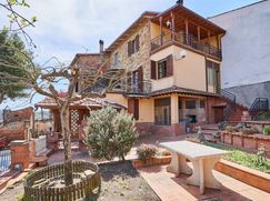 Casa indipendente in Residenziale