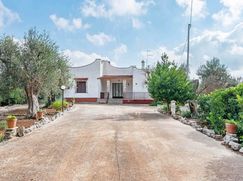 Casa Bi/Trifamiliare in Residenziale