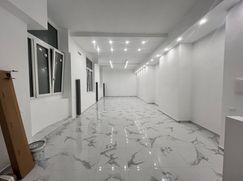 Ufficio in Commerciale