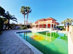 Villa in Residenziale