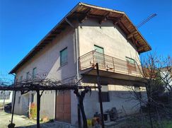 Casa indipendente in Residenziale