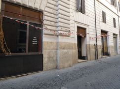 Negozio/Locale commerciale in Commerciale