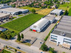 Capannone in Commerciale