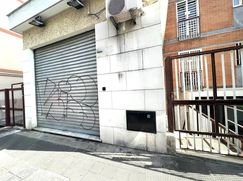 Negozio/Locale commerciale in Commerciale