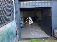 Negozio/Locale commerciale in Commerciale