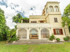 Villa in Residenziale