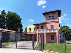 Villa in Residenziale
