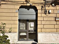 Negozio/Locale commerciale in Commerciale