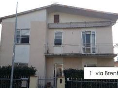 Villetta a schiera in Residenziale