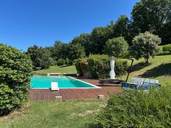 Casa Bi/Trifamiliare in Residenziale
