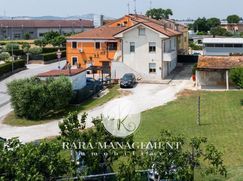 Casa indipendente in Residenziale