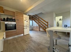Casa Bi/Trifamiliare in Residenziale