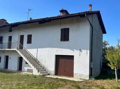 Casa Bi/Trifamiliare in Residenziale