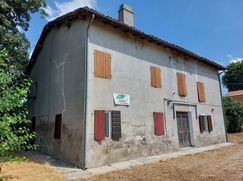 Casa Bi/Trifamiliare in Residenziale