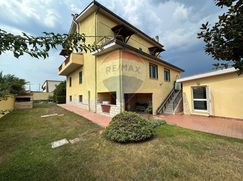 Casa indipendente in Residenziale