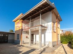 Casa indipendente in Residenziale