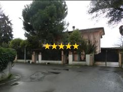 Villa in Residenziale
