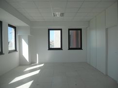 Ufficio in Commerciale