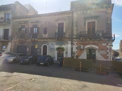 Negozio/Locale commerciale in Commerciale