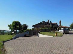 Villa in Residenziale