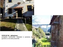 Casa Bi/Trifamiliare in Residenziale