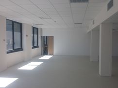 Ufficio in Commerciale