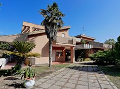 Villa in Residenziale
